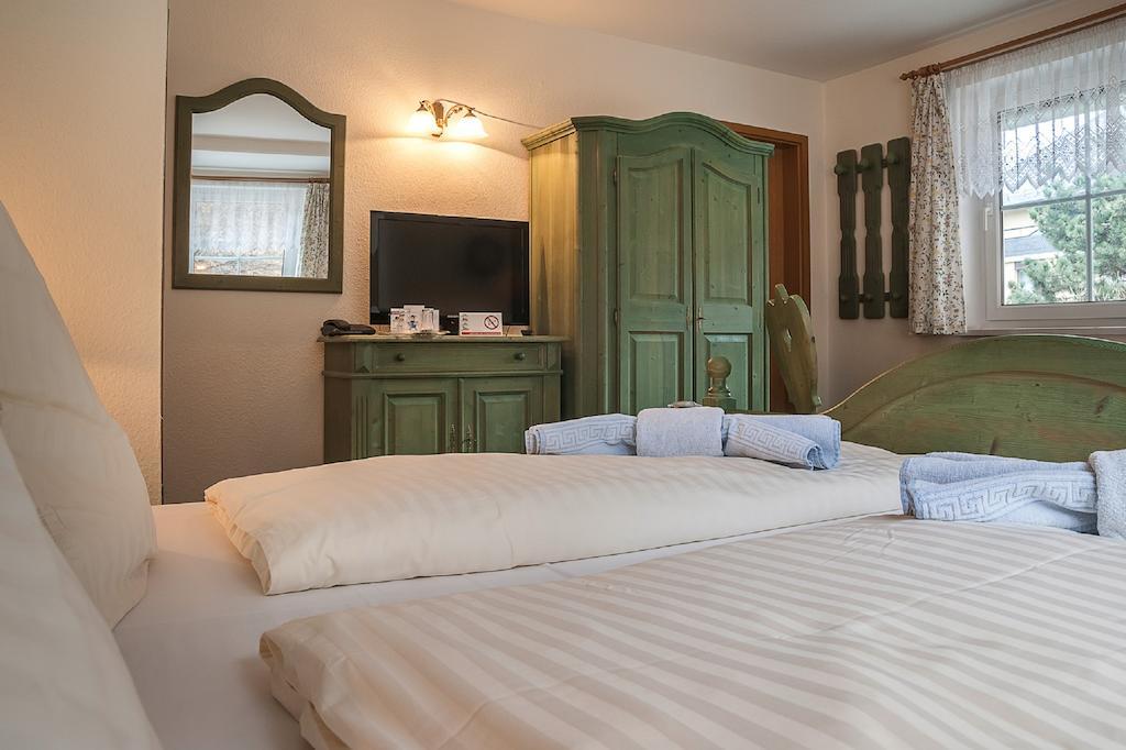 Land-Gut-Hotel Cafe Meier Kurort Oybin Szoba fotó